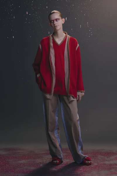 Look 10